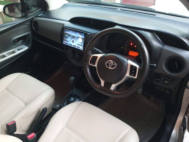 Toyota Vitz 2015 reg 2018 Only 79000kms 100% Original Geniune in DHA 4