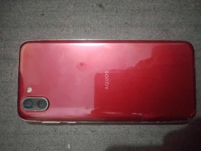 Aquos R2 NON PTA 1