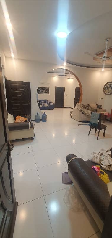 Banglow Floor 4 ROOM DD Lounge For Rent Nazimabad No. 4 0