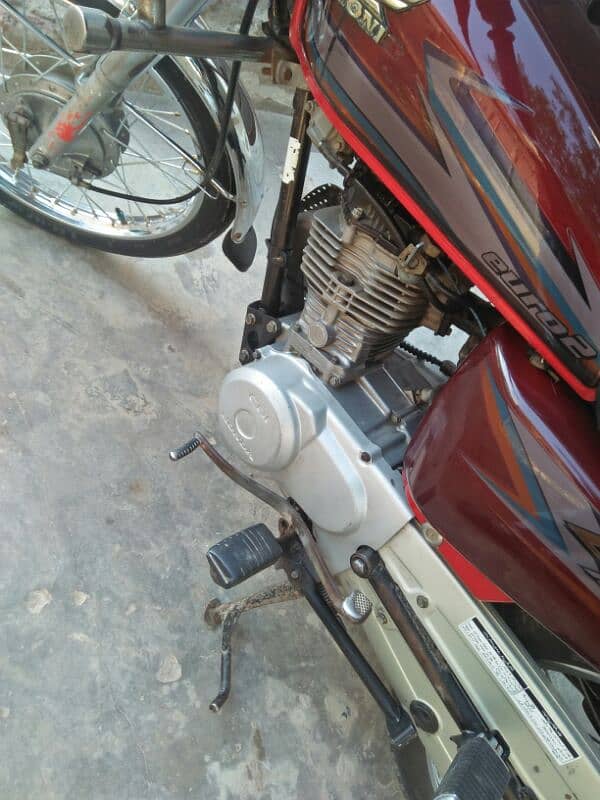 honda 125 16 model civil hospital sahiwal k pas mojod 03163853931 3