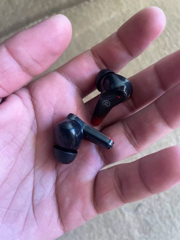 zero lifestyle earbuds 2