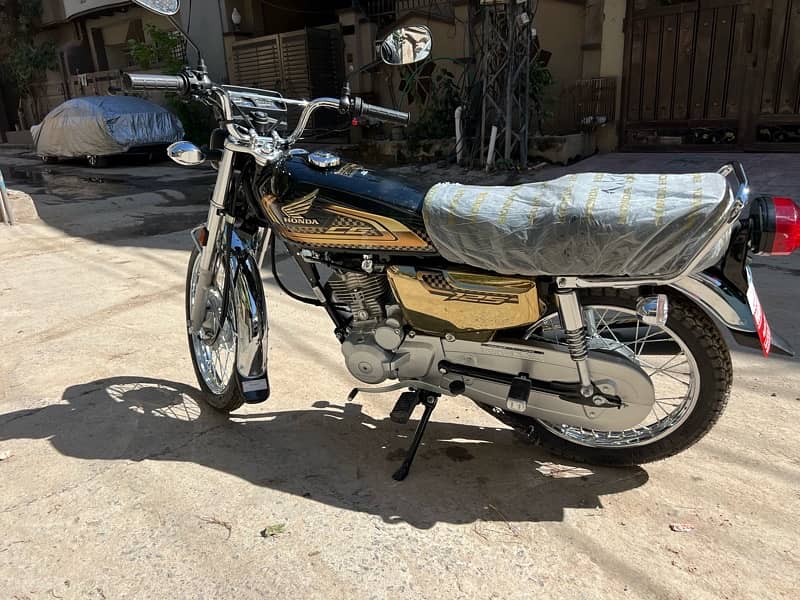 HONDA CG 125 special gold edition. 2