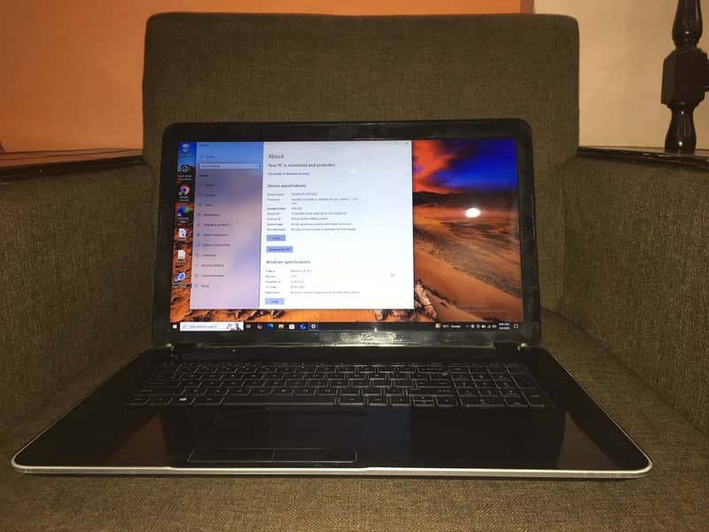 HP full size laptop 1