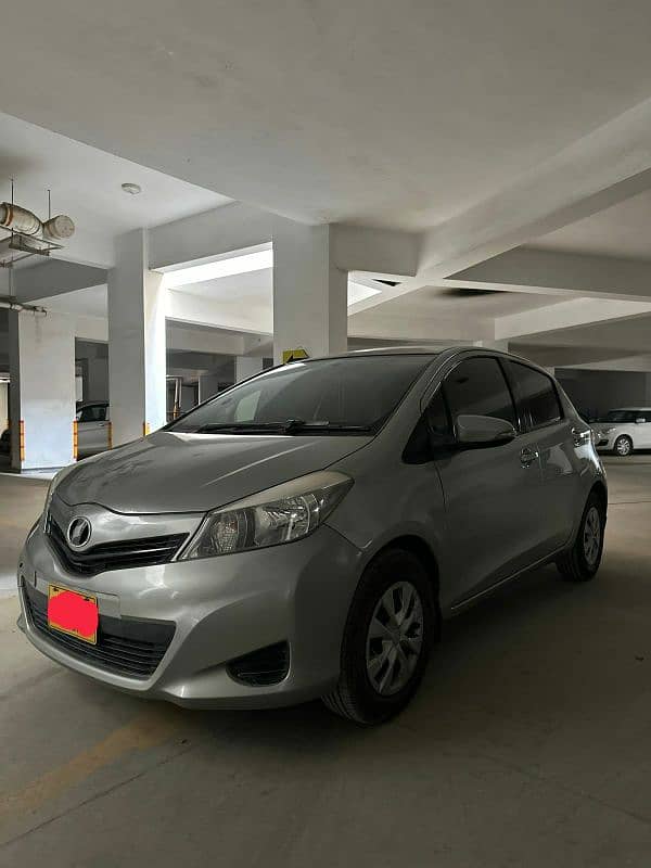 Toyota Vitz 2013 4