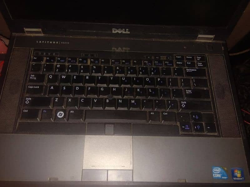 Dell latitude E5510 and Dell Inspiron N5510 2