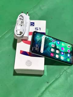 Vivo S1 4/128 10/10 condition