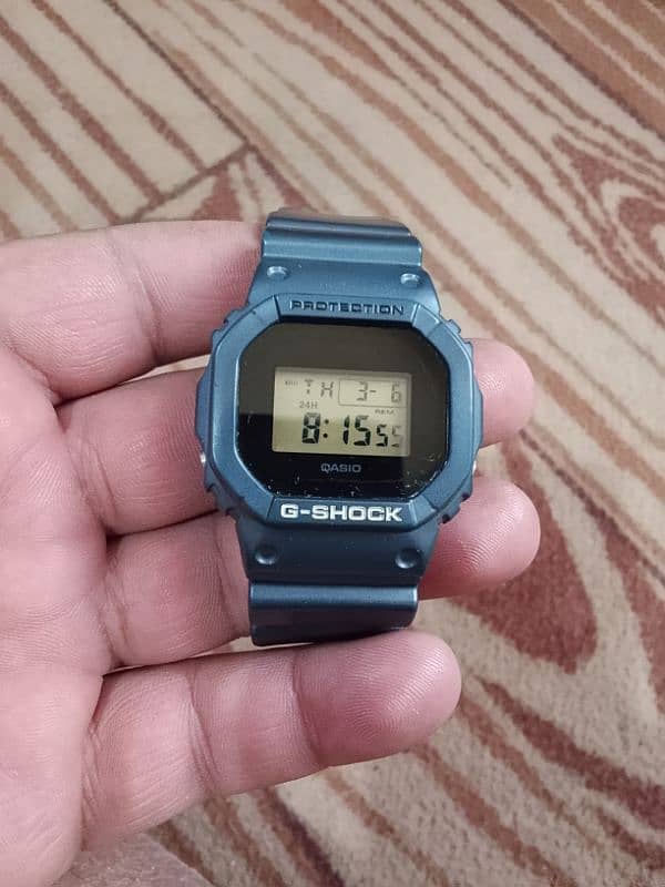 Casio  G Shock DW 5600 6