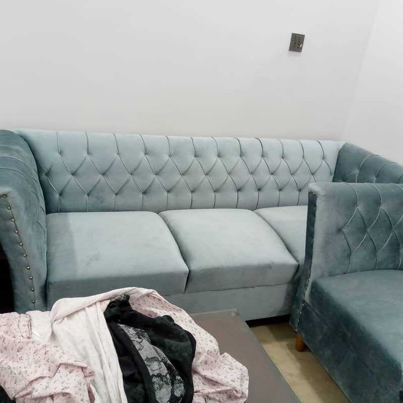 7 seater sofa with all in one sofa not evene uses 3