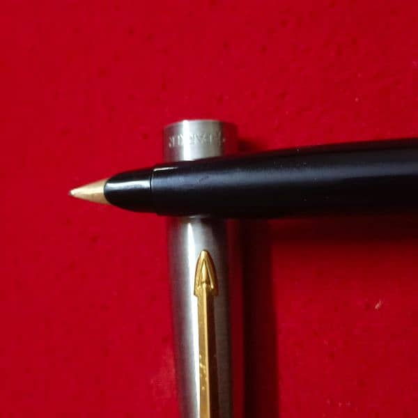 Parkar Fountain pen 45 14 k Gold nib 1