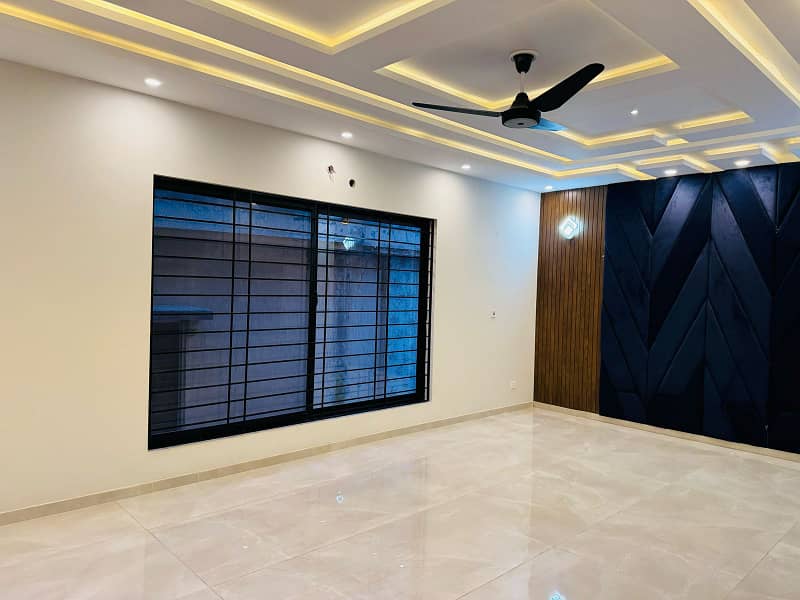 1 Kanal House For Rent Brand New 20