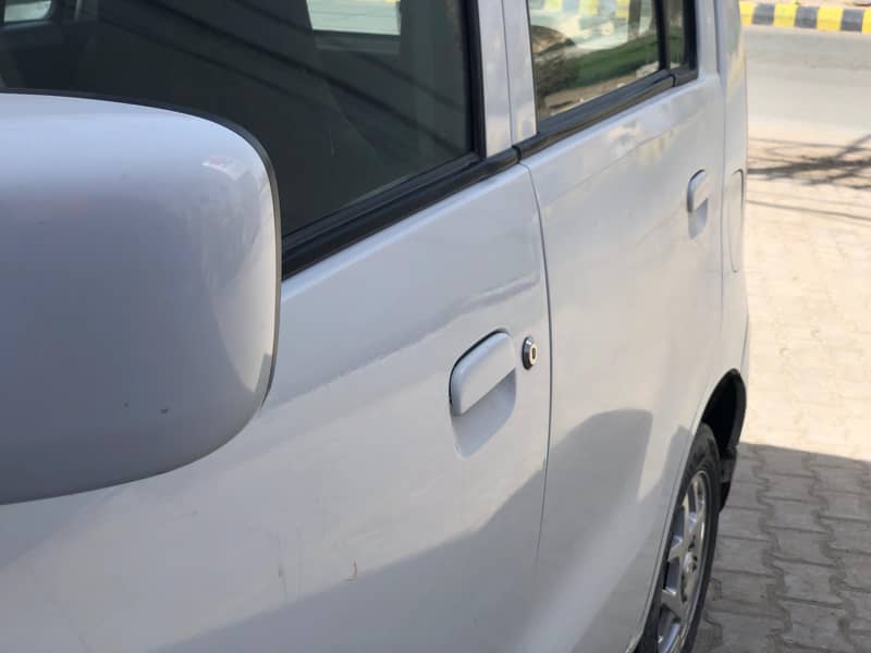 Suzuki Wagon R 2022 4