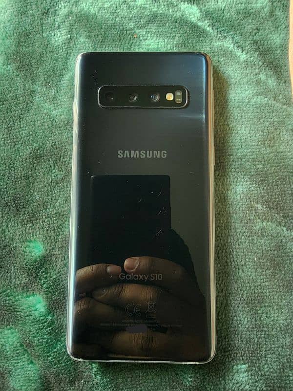 Samsung S10 8/128 one dot 0