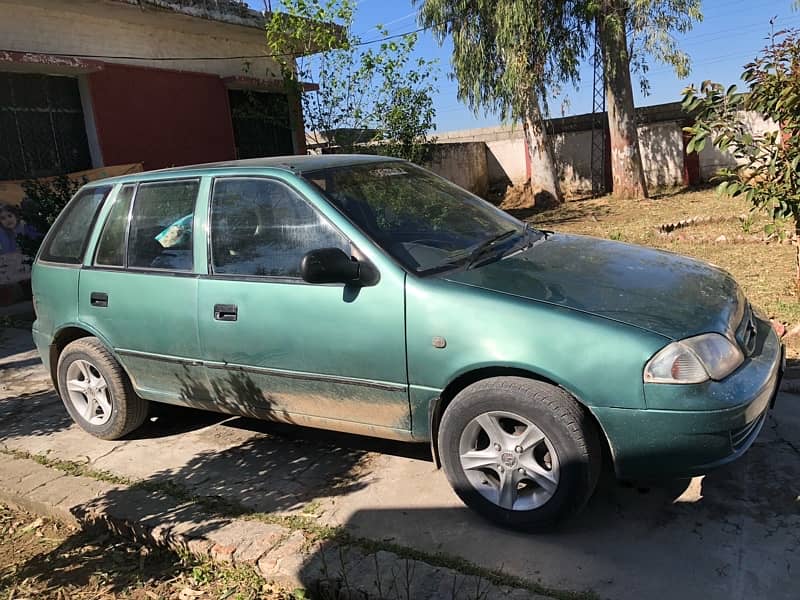 Suzuki Cultus 2002 1