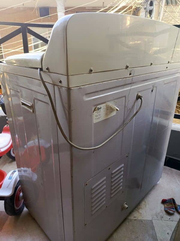 SuperAsia Washing Machine and Dryer for Sale 2