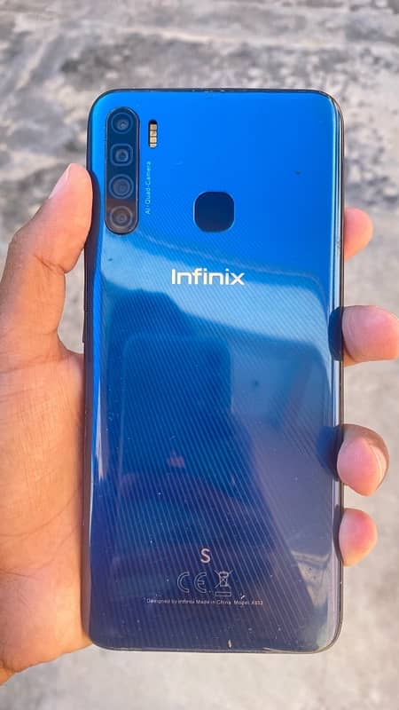 Infinix smart 5 4/64 3