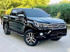 VIP Protocol Security Guard Rent A Car Revo V Top Car Rental Karachi