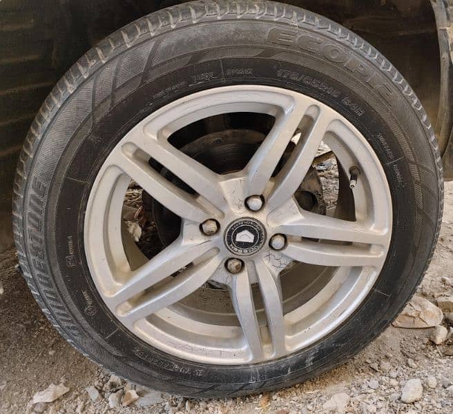 15 inches rims Pcd 100*4 with tubeless tyres 0