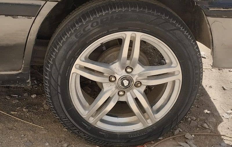 15 inches rims Pcd 100*4 with tubeless tyres 1