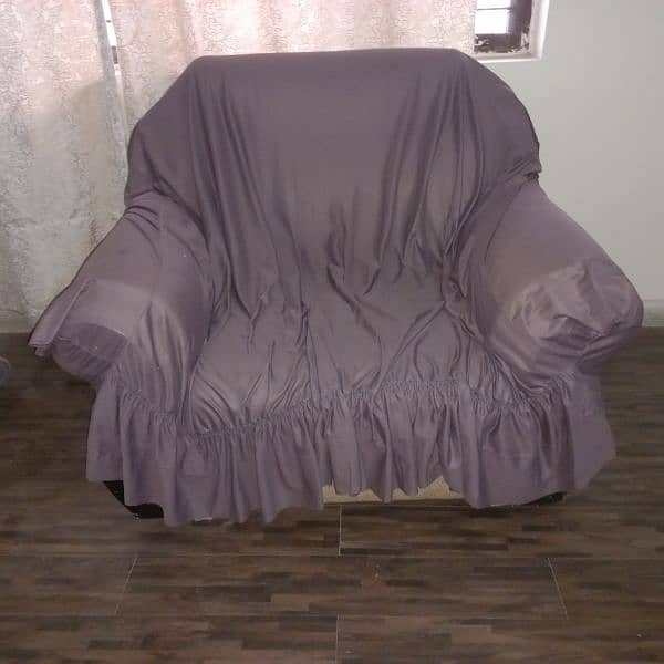 Sofa set in new and good condition 4