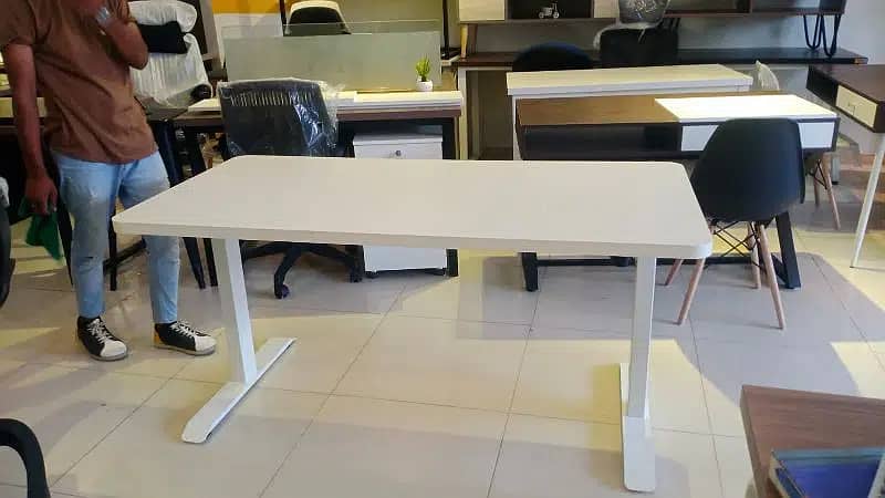 Executive Chair,CEO Table,Reception Desk,Manager Table 10