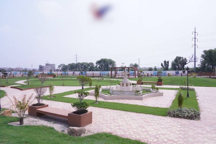 5 Marla Residential Plot Is Available In Central Park Block A1 Hot Location Facing Park Cost Of Land 12