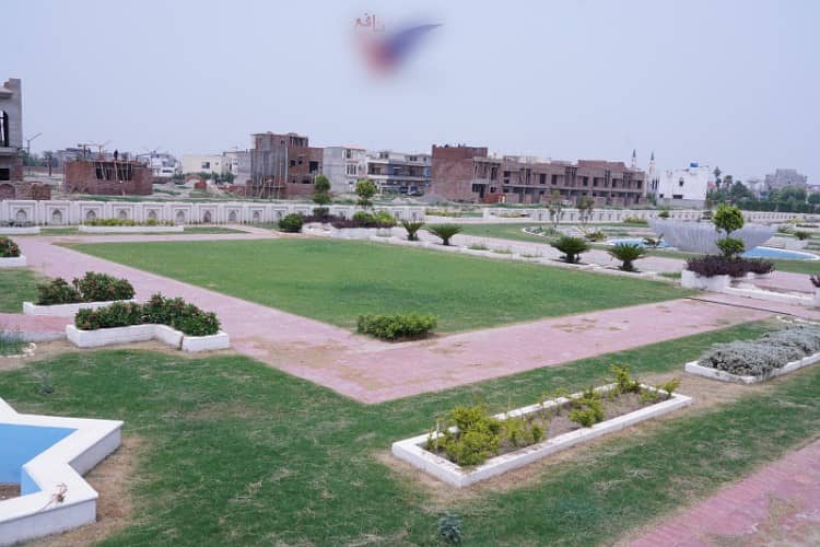 5 Marla Residential Plot Is Available In Central Park Block A1 Hot Location Facing Park Cost Of Land 14