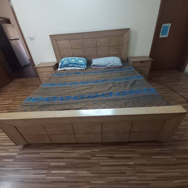 double bed for sale 0