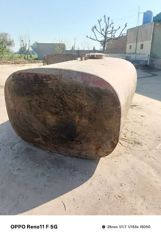 diesel tank 5600 Litter 3