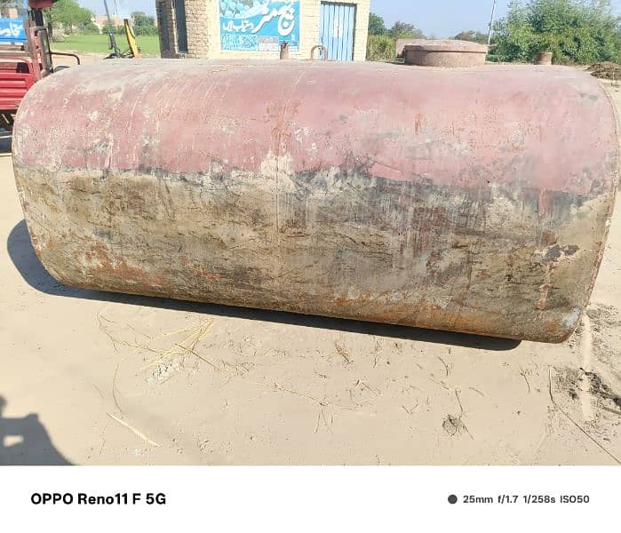 diesel tank 5600 Litter 4