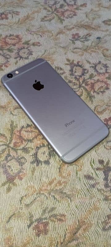 Apple iPhone 6 3