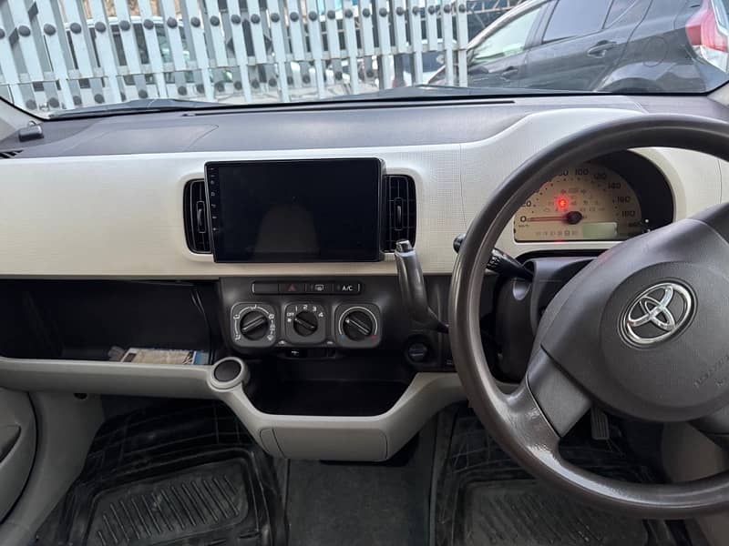 Toyota Passo 2012 5