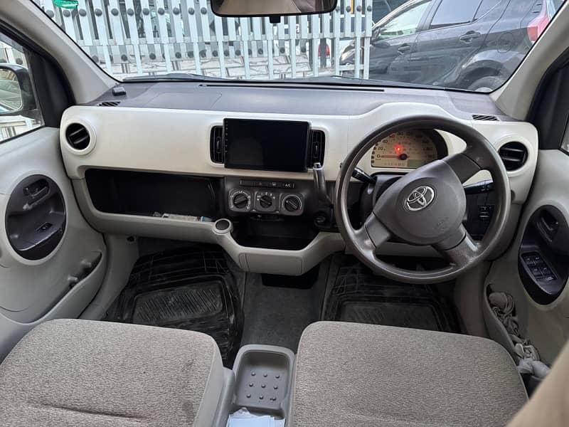 Toyota Passo 2012 6