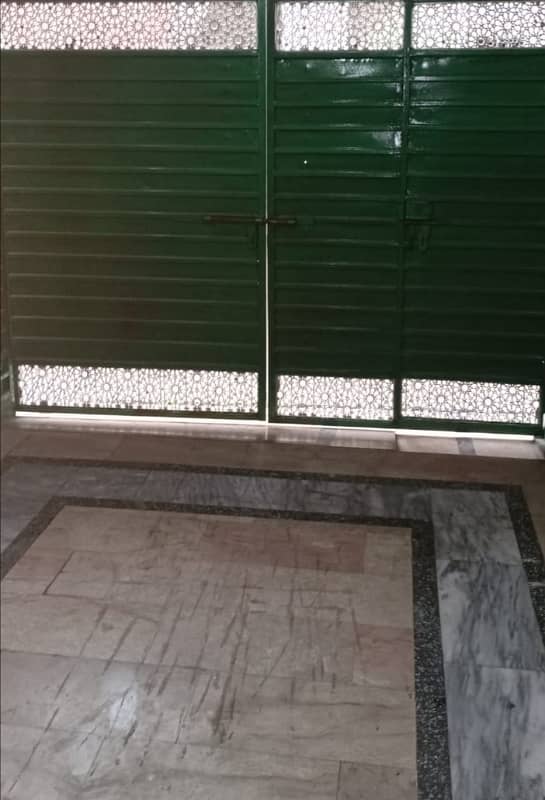 731 Square Feet House In Lalazaar Garden Is Available For Sale 25