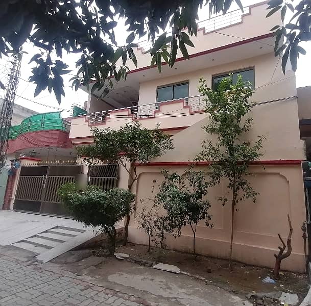 Tripple Storey 10 Marla House For sale In Marghzar Officers Colony Marghzar Officers Colony 3