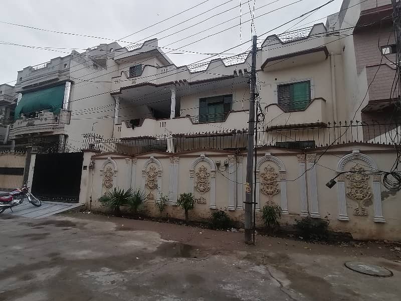 10 Marla House For sale In Beautiful Marghzar Officers Colony 2