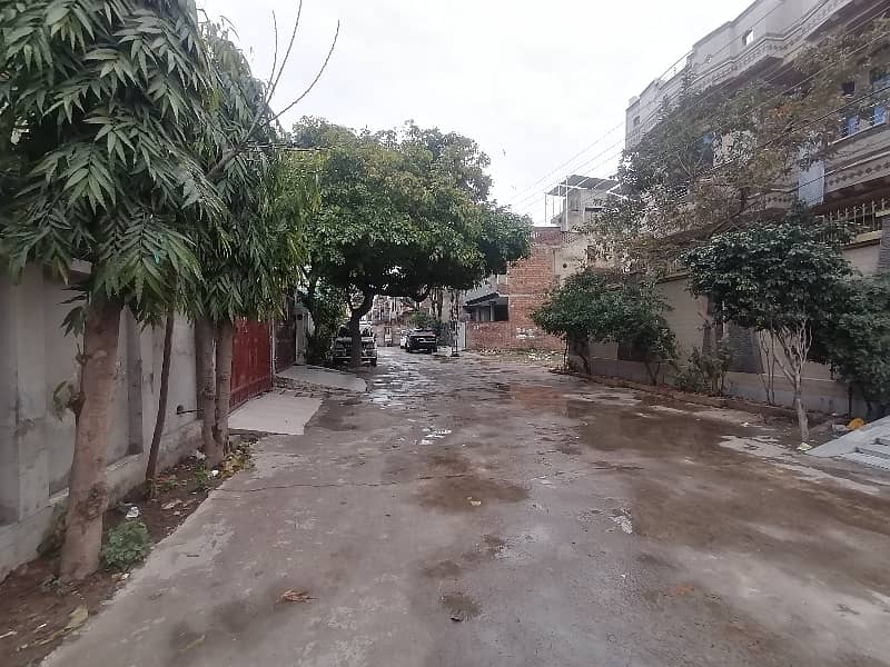 10 Marla House For sale In Beautiful Marghzar Officers Colony 4