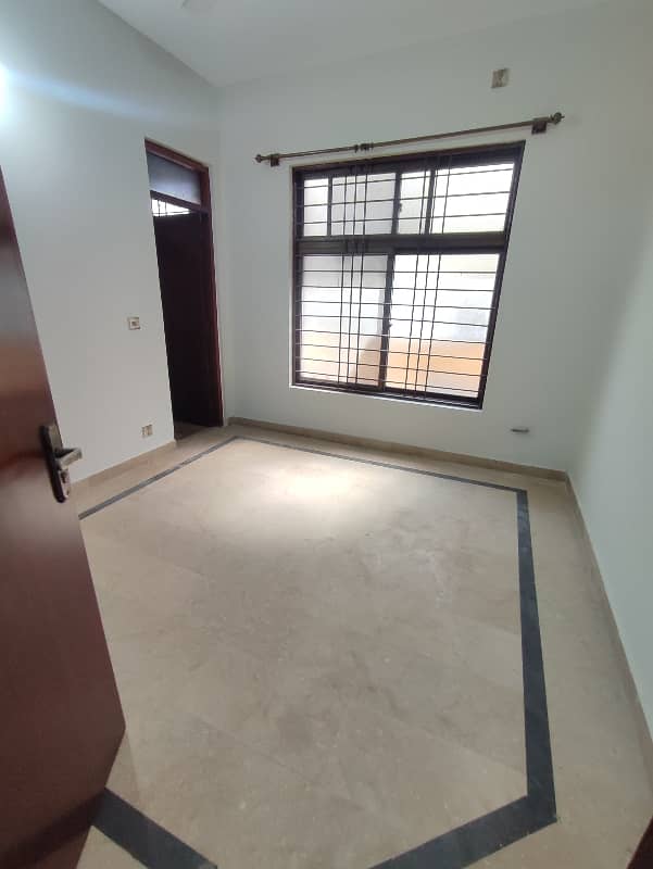 25*40 Ground Portion Available For Rent In G-14/4 5