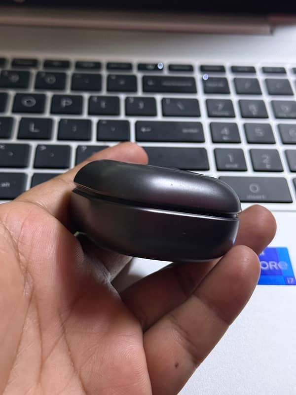 Samsung Galaxy Buds 2 1