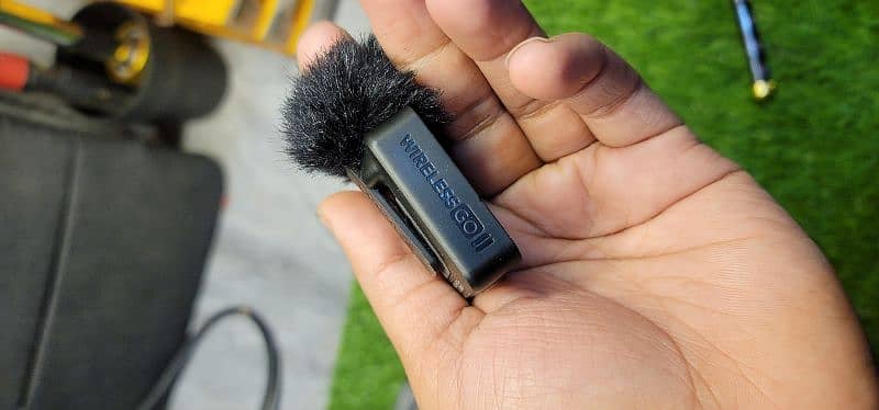 RODE wireless go ii mic and go 1 mic receiver go 2 mic transmitter 13