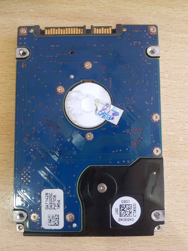 Laptop hard disk 1