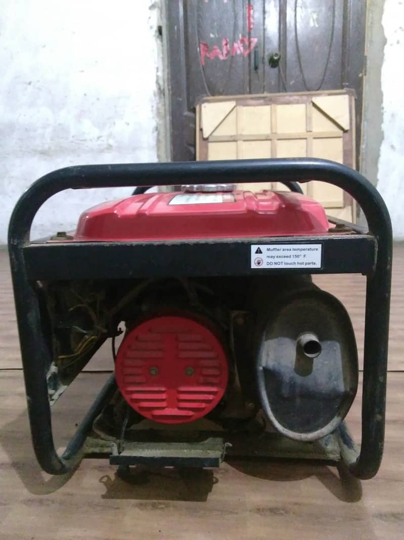 GRANNITTO Generator GT2000ES 1500-W 3