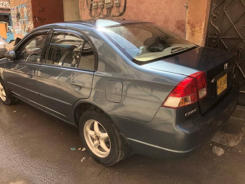 Honda Civic EXi 2005 4