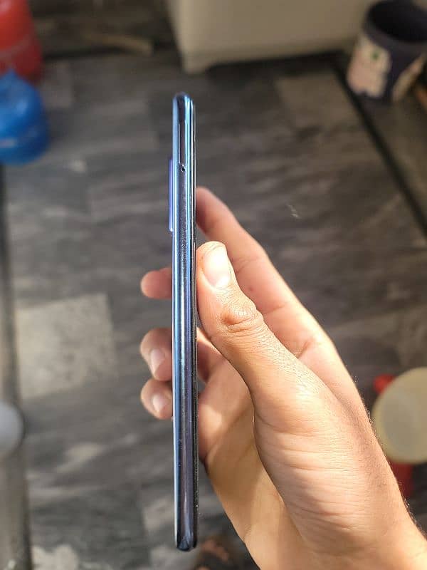 vivo v21e 1