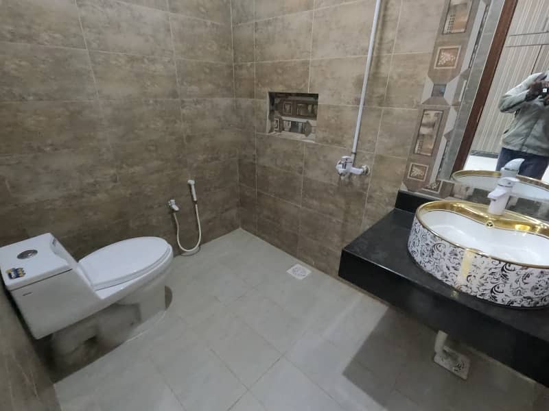 Prime Location House For Sale In Saadi Garden - Block 5 Karachi 11