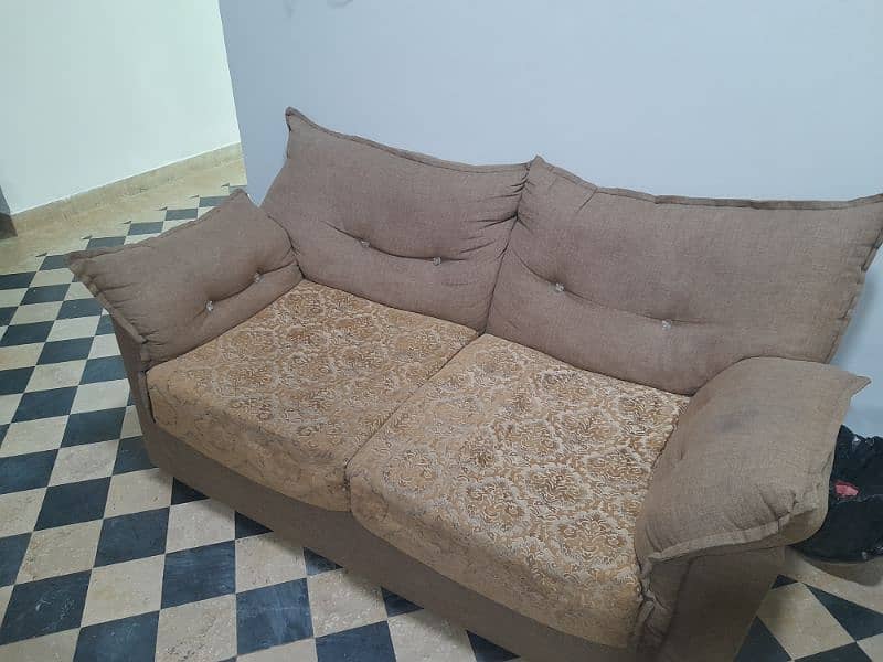 2 seater sofa 1