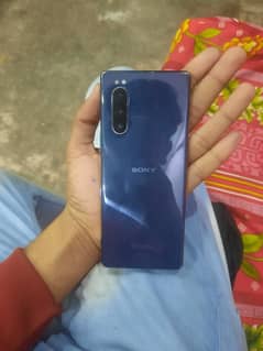 SONY XPERIA 5