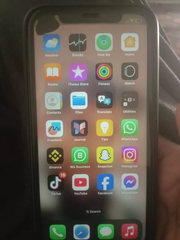 iphone XR 64Gb with box everything else ok 1