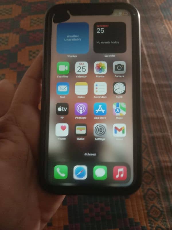 iphone XR 64Gb with box everything else ok 5