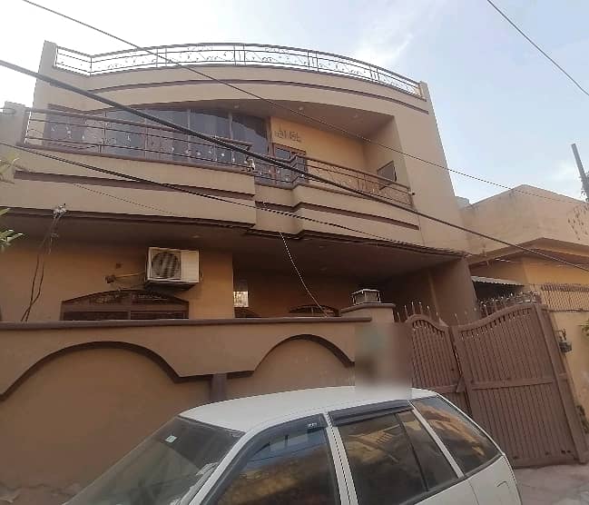 In Marghzar Officers Colony 8 Marla House For Sale 5