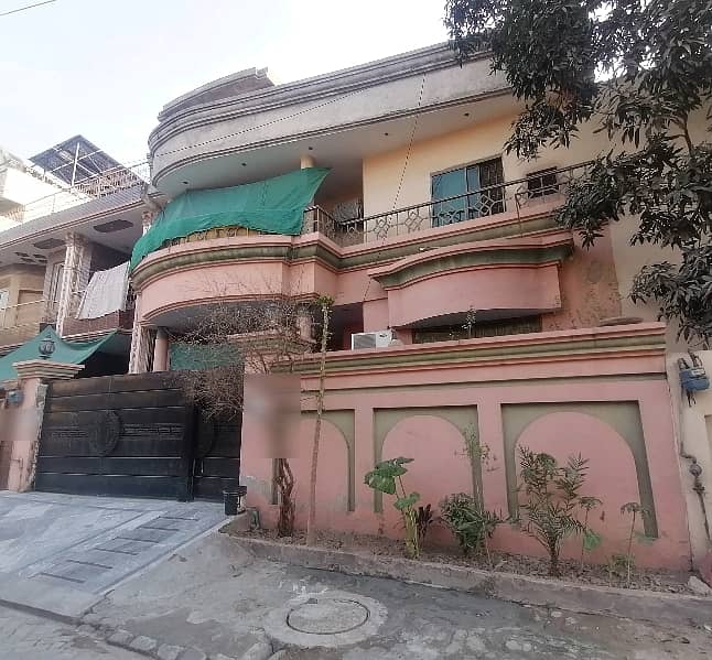 10 Marla House For sale In The Perfect Location Of Marghzar Officers Colony 2